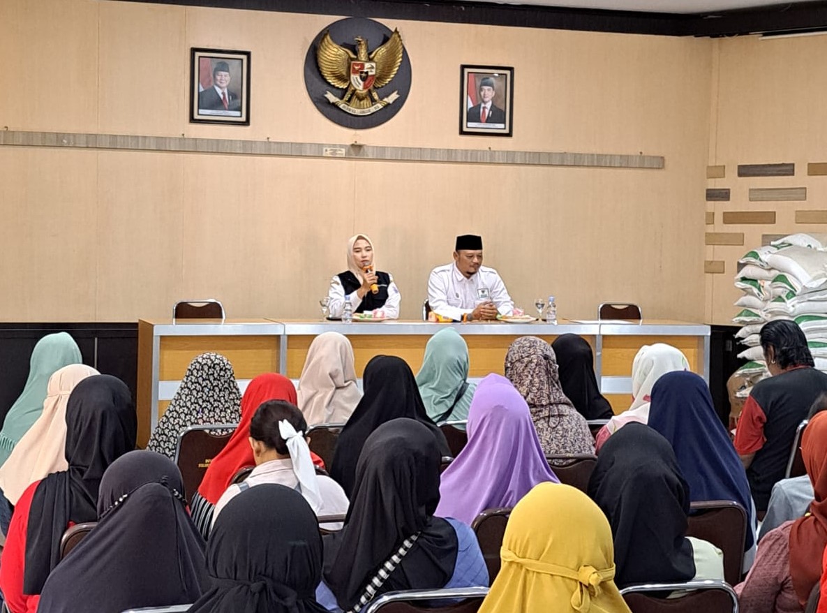 Kegiatan Pemberian Santunan Mustahik Dari Baznas Kota Cimahi